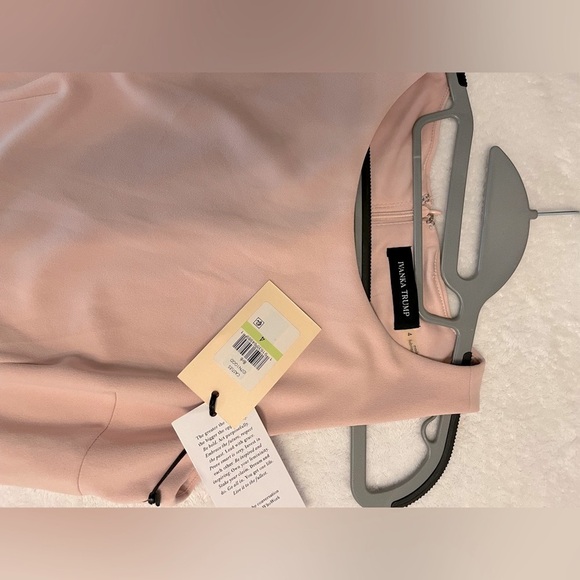 Floral Embroidery Dress - Picture 4 of 5